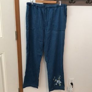 Jaclyn Smith classic jean, blue, embroidered flowers plus size 1x
